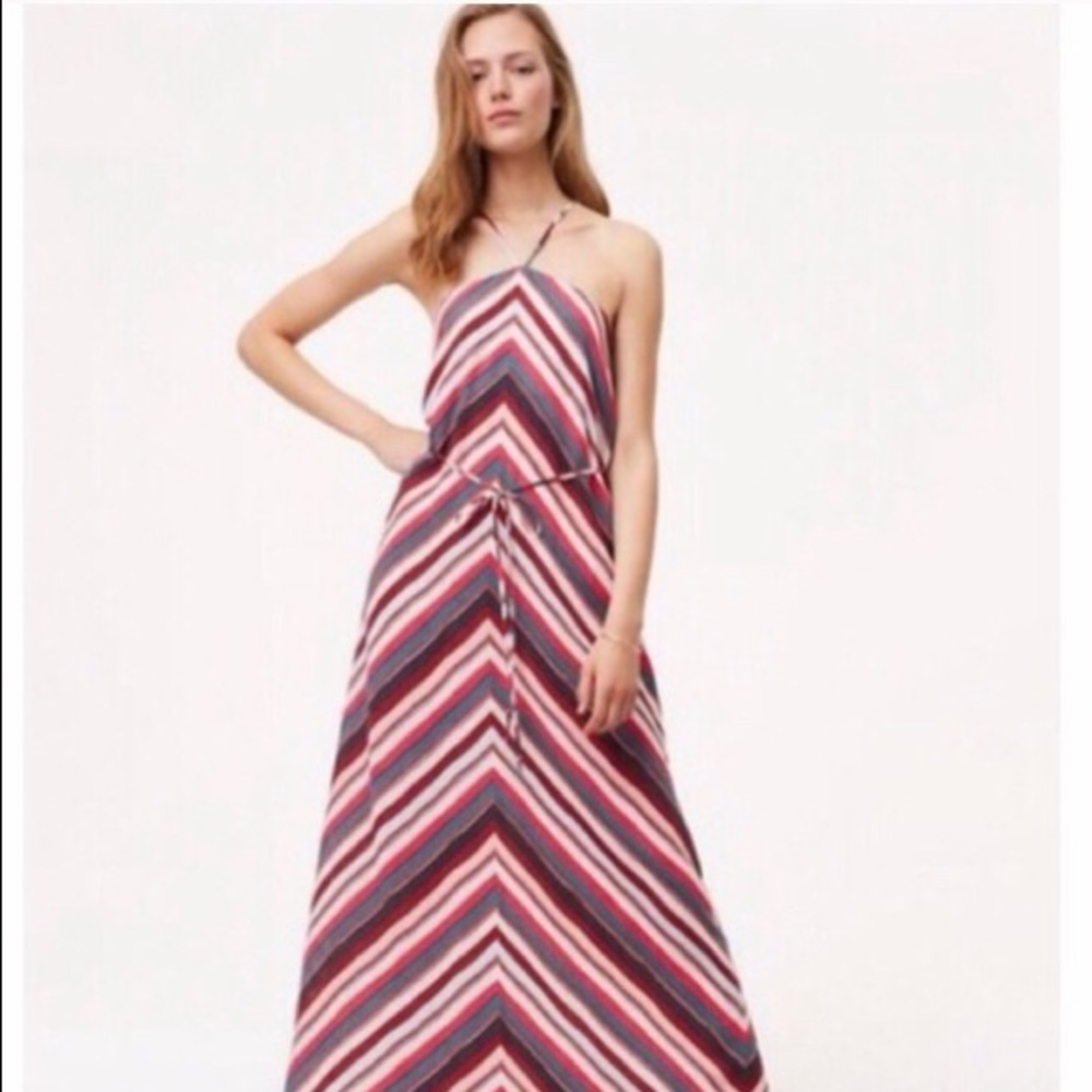 LOFT. Chevron Halter MAXI.